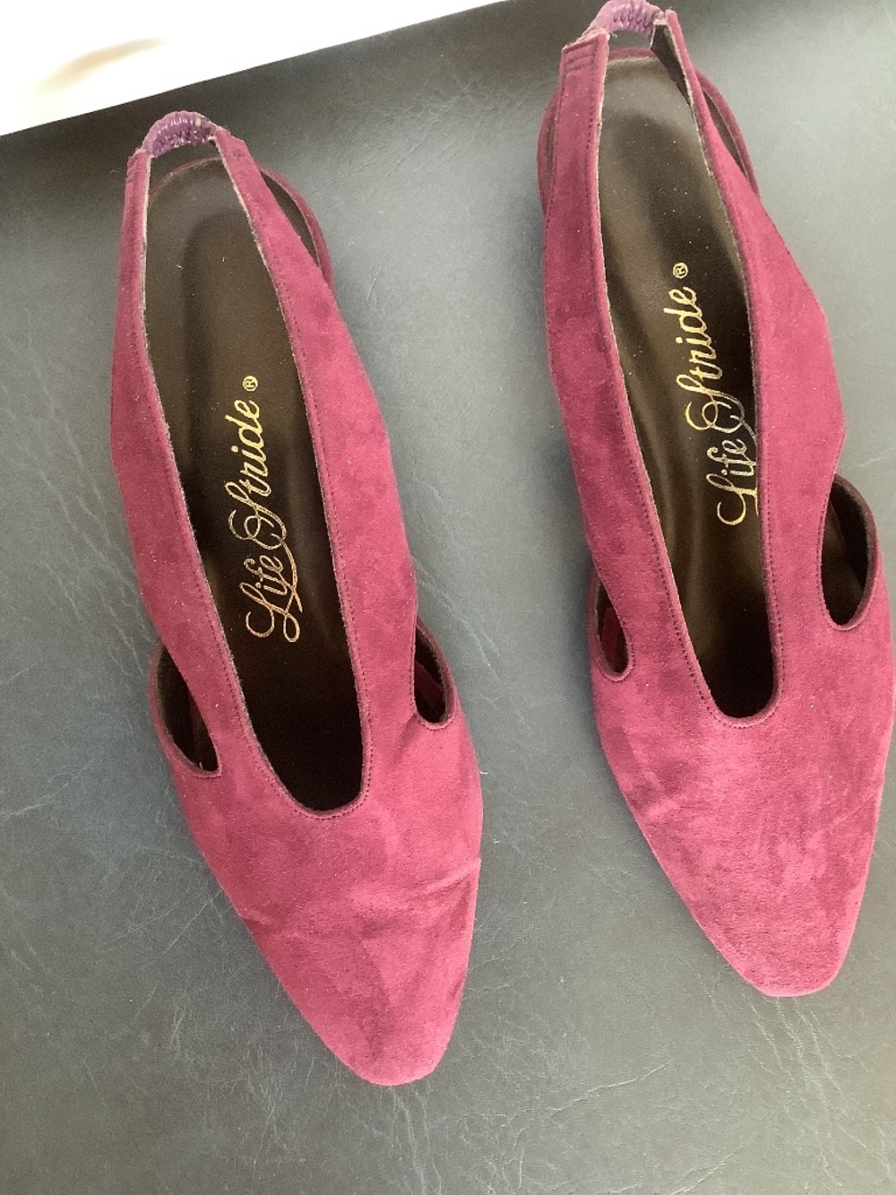 Life Stride maroon suede shoes. Size 8